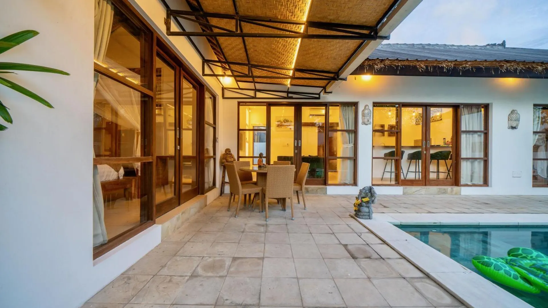 Bali Sunyi Villas Jimbaran  Holiday home Jimbaran (Bali)