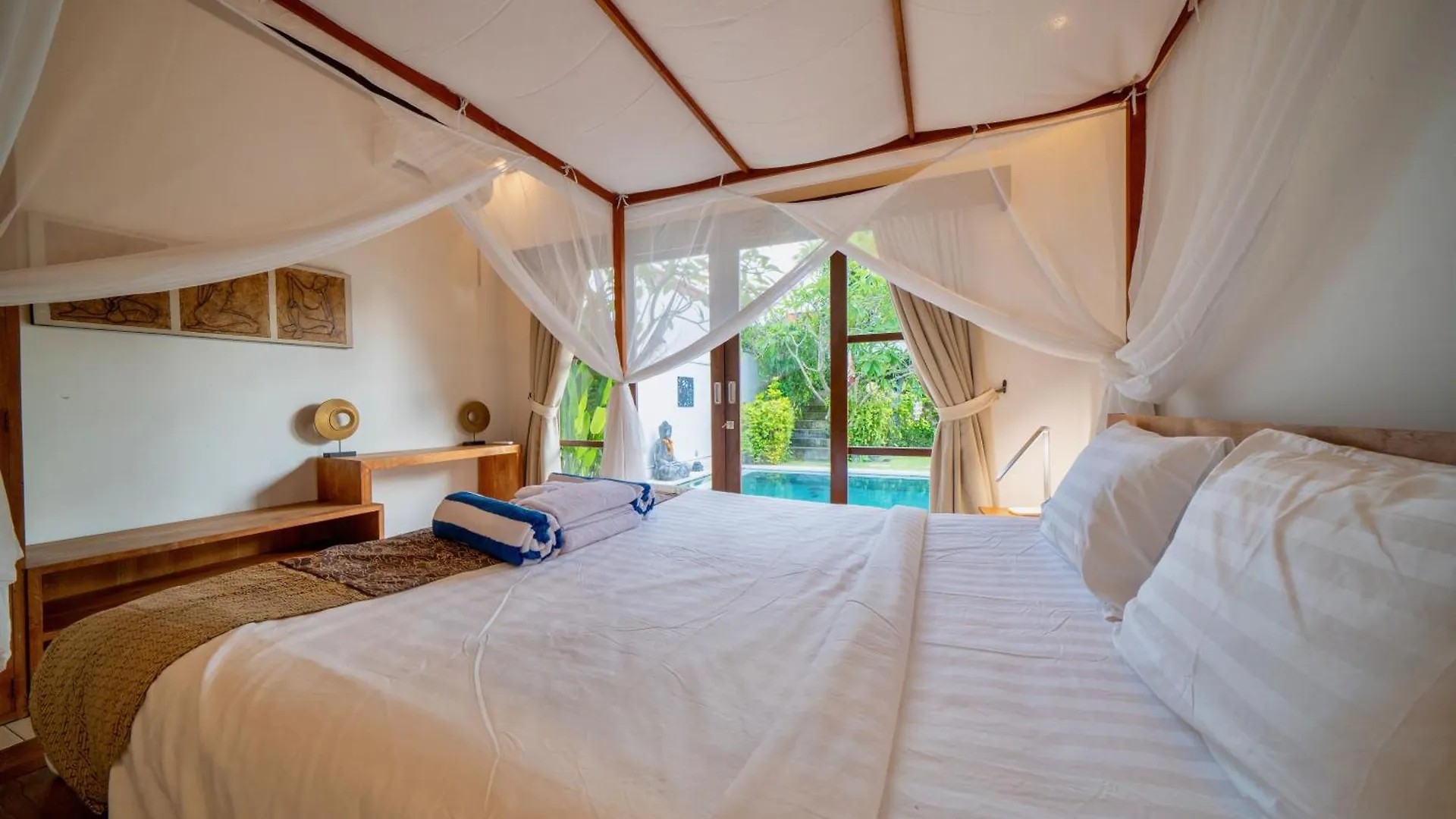 Bali Sunyi Villas Jimbaran  Holiday home