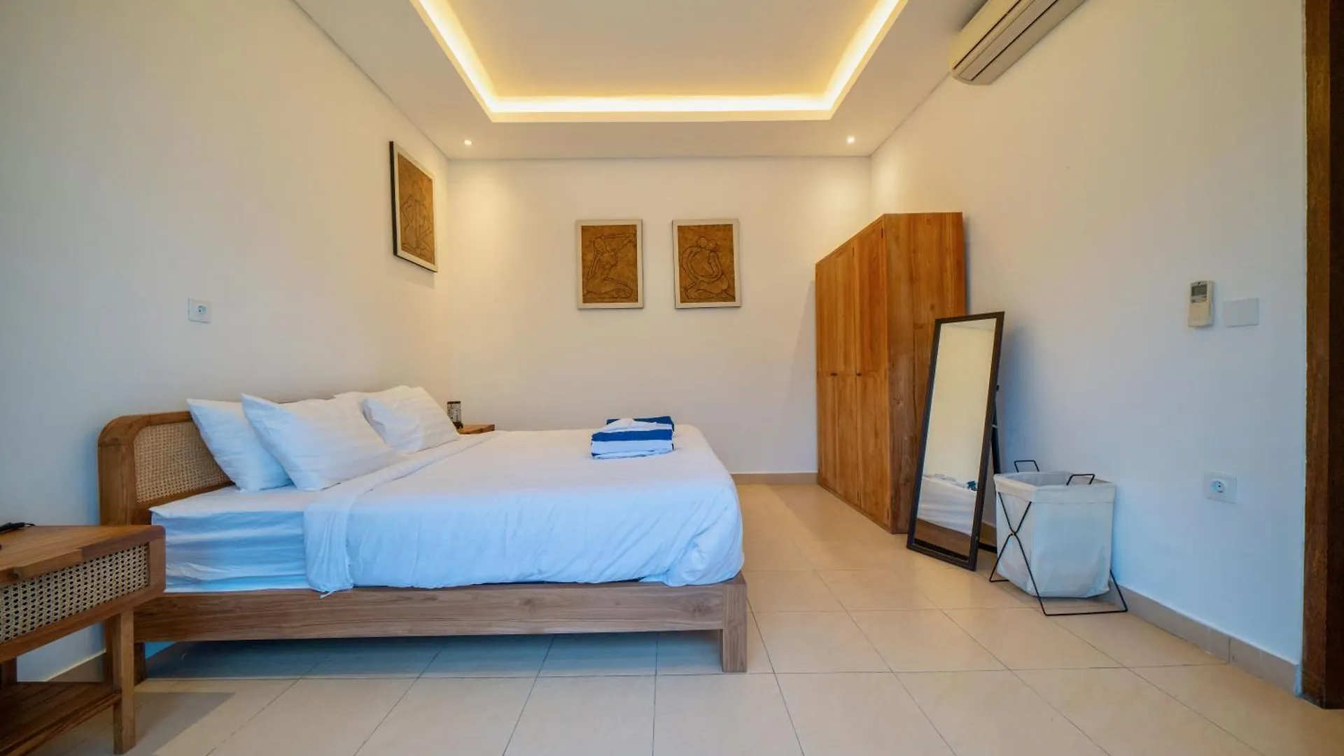 Bali Sunyi Villas Jimbaran  Holiday home Jimbaran (Bali)
